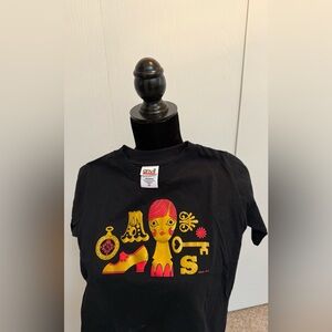NWOT rare Anvil Anna sui navy Tee with Bold Yellow and Pink Art